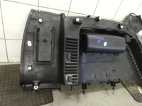 фото thumb №14, Citroen c4 grand picasso 2011 lift обивка багажника правый задняя