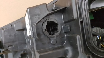 фото thumb №13, Лампа перед правая renault zoe ii полный led