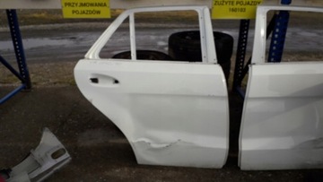 фото thumb №1, Mercedes ml w166 дверь правые задние - повреждённые