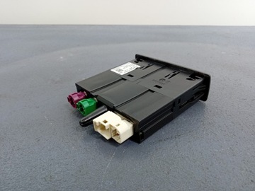 фото thumb №4, Mercedes gls w167 гніздо port usb c a1678201402