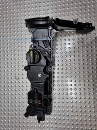 фото thumb №5, Крышка клапанов 9689112980 volvo s40 v50 1.6 d4162t