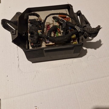 фото thumb №4, Модуль uch коробка запобіжників renault clio iii modus 233293d