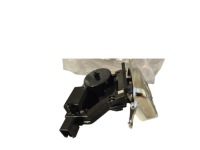 фото thumb №1, Замок кришки suzuki swift mk8 82510-52r22