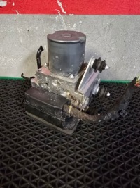 фото thumb №1, Насос abs audi a8 d4 3.0 tdi 4h0907379b