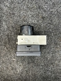 фото thumb №8, Насос abs mercedes w203 a0365454032 a0064310312