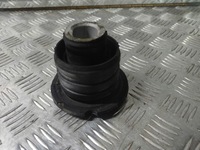 фото thumb №1, Lexus rc 350 резиновый элемент подрамник задняя задняя шаровая опора