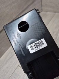 фото thumb №5, 11425. volvo xc60 бардачок середній кронштейн 30791467