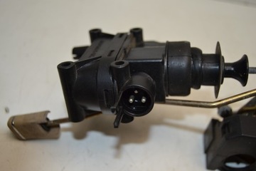 Mercedes R129 SL Zamek drzwi prawy polift