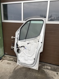 фото thumb №9, Двері праві передні renault master iii 3 iv 4 сріблястий teknh 10-23 рік