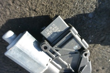 фото thumb №8, Моторчик люк kpl 3 szt audi q7 4l