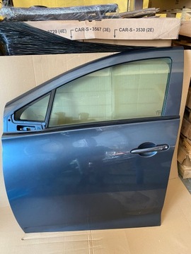 фото thumb №1, Renault zoe рестайлинг дверь передние левая перед стекло планка замок ручка tekpn