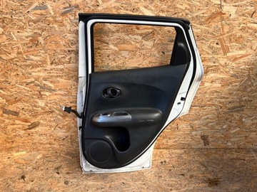фото thumb №7, Двері задні праві праві зад nissan juke f15 лак: 326g білий