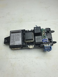 фото thumb №1, Коробка запобіжників volvo v40 30889989