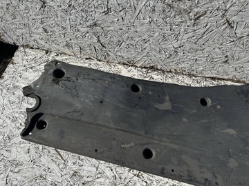 фото thumb №2, Tiguan ii allsspace защита пол шасси правая 5qf825202c 5qf825102b