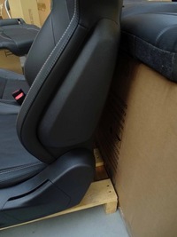 фото thumb №11, Оригинальные сиденья кожа ковши recaro комплект jaguar f-pace x761 svr