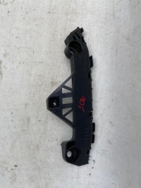 фото thumb №1, Mazda 3 направляющая бампера правый перед bbm4500t1