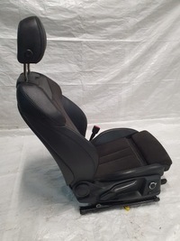 фото thumb №14, Audi a4 b9 8w 2017r сиденья полукожа диван подогрев з masażem супер состояние eu