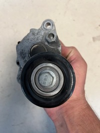 фото thumb №5, Hyundai i20 1.1 crdi натяжитель ремень ролик