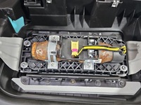 фото thumb №11, Панель приладів консоль подушка vw golf v plus europa