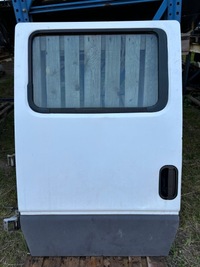 фото thumb №1, Mitsubishi canter дверь левая задняя задние 2004