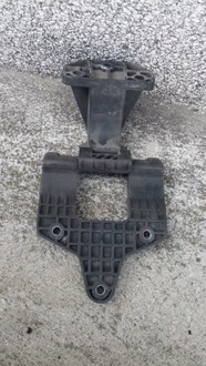 фото thumb №1, Renault midlum dci daf lf петля решётка капот oryg