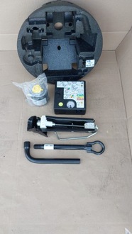 фото thumb №9, Renault clio iv вкладыш багаж. домкрат ключ ушко компрессор kpl. 997502475r