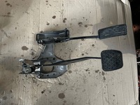 фото thumb №1, Педаль газу гальма land rover freelander i