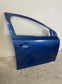 фото thumb №3, Двері передні праве volvo v40