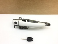 фото thumb №1, Peugeot 2008 ключ вкладка ручка ліва передня