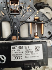 фото thumb №11, Audi a4 b8 a5 q5 світло стеля панель люк 8t0947135bk
