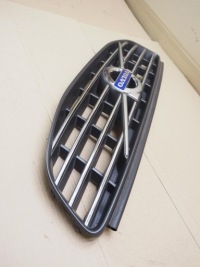 Volvo xc60 1 рестайлінг  решітка  решітка радіатора решітка радіатора 31386518 Зі Шроту, фото thumb