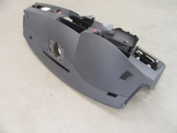 фото thumb №13, Панель раздаточная bmw 5 e60 e61 европа 03-05r. кружки серый