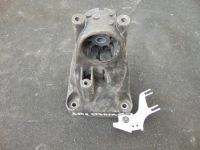 фото thumb №1, Mercedes w222 кронштейн підпора двигуна a6422230100