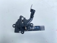 фото thumb №1, Toyota c-hr замок капот