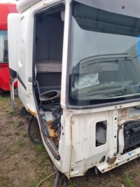 фото thumb №1, Кабина четверть блок двигателя кабины правый daf 65 75 85 cf
