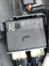 фото thumb №11, Бампер заднее комплектный модуль датчик открывание ножка toyota rav4 v 5 oem номер