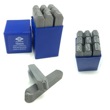 ZESTAW ZNACZNIKÓW 10mm Cyfry numeratory Beta