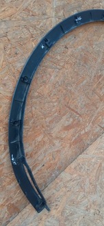 фото thumb №11, Tesla модель y 20- накладка планка крила праві перед 1658696-00-a