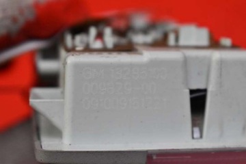 фото thumb №9, Лампа освітлення інтер'єру перед 316627975 opel astra 4 iv j 09-12