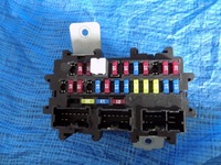 фото thumb №1, Коробка запобіжників renault koleos 252365026r