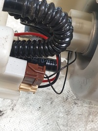 фото thumb №9, Насос топлива оригинальный номер 82 00 683 209 renault thalia ii 1.2b 10r.