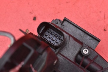 фото thumb №8, Замок двері лівий зад задній a0997304100 mercedes c-klasa w205 14-21