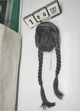 PERUKA DŁUGIE CZARNE PROSTE WŁOSY WARKOCZE PARTY COSPLAY WEDNESDAY ADDAMS