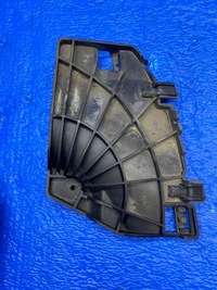 фото thumb №8, Кронштейн наконечников выхлоп w246.