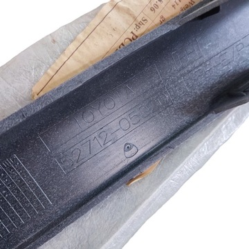 фото thumb №8, Планка бампера правый перед toyota avensis t25