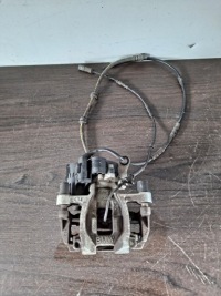 фото thumb №1, Bmw 1 f40 суппорт тормозной правый задняя задний 6892606