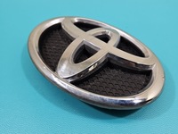 фото thumb №1, Решітка радіатора решітка радіатора toyota yaris ii