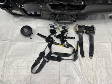 фото thumb №4, Alfa romeo stelvio консоль панель роздавальна