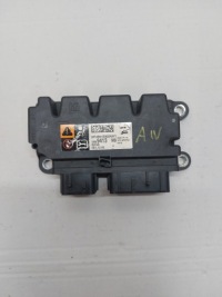 фото thumb №1, Модуль датчик подушок opel astra j 13589413