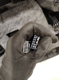 фото thumb №13, Porsche taycan 9j1 2023 обшивки / обшивка дверь задних 9j1864604